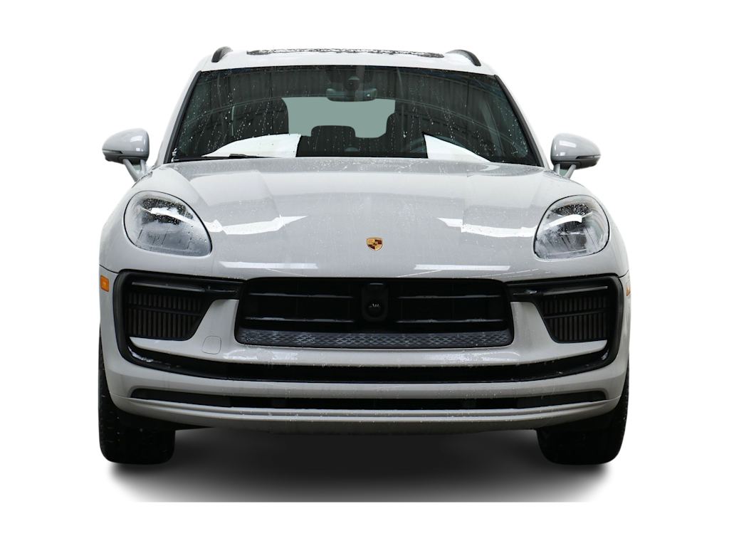 Thumbnail: 2026 Porsche Macan - 6