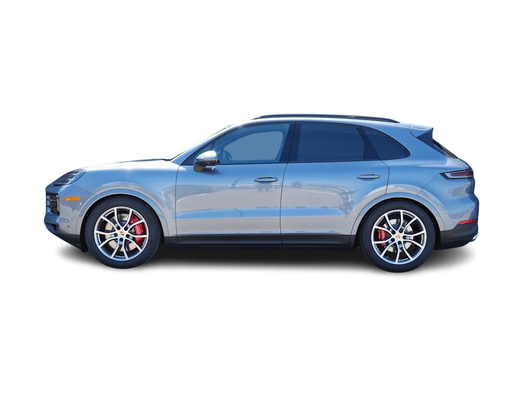 Thumbnail: 2026 Porsche Cayenne - 3