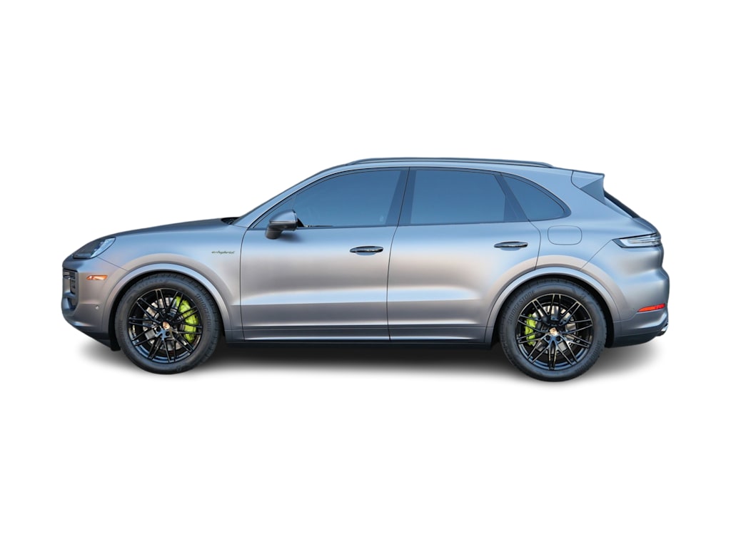 Thumbnail: 2025 Porsche Cayenne - 3
