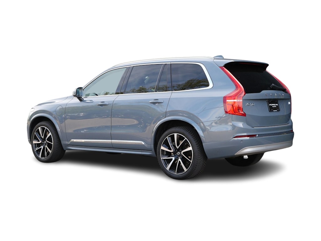 Thumbnail: 2022 Volvo XC90 - 4