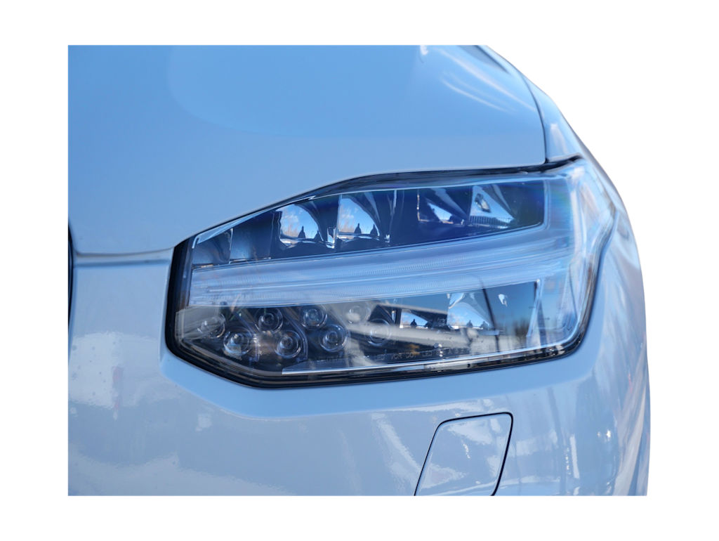 Thumbnail: 2025 Volvo XC90 - 4