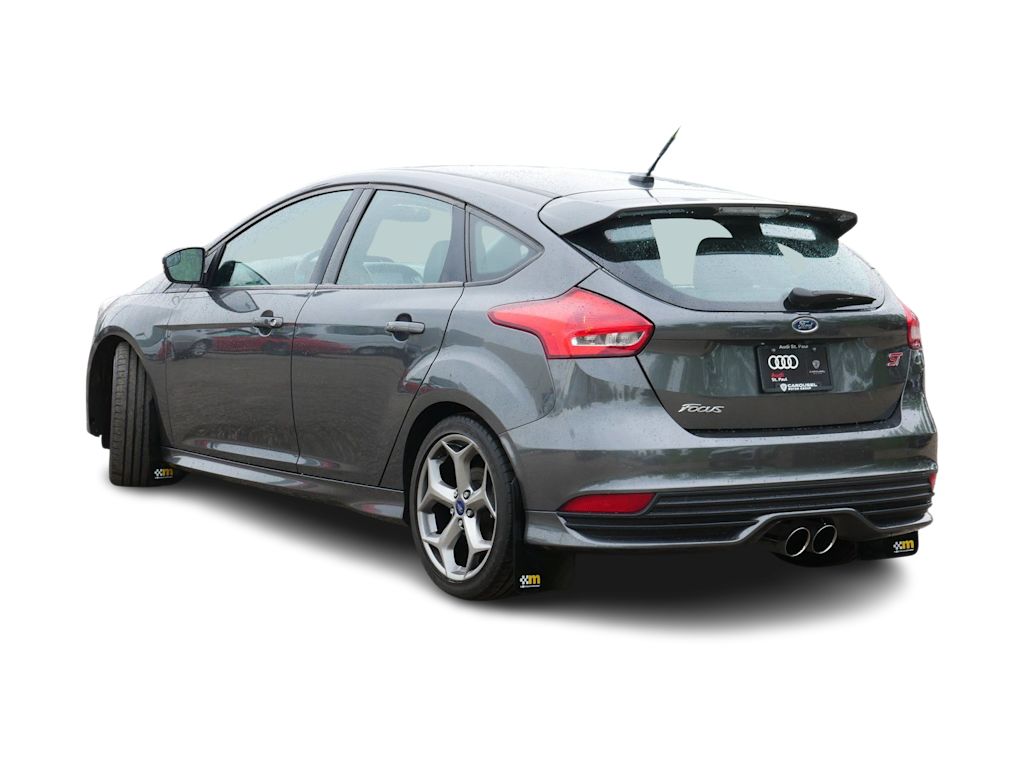Thumbnail: 2017 Ford Focus - 3