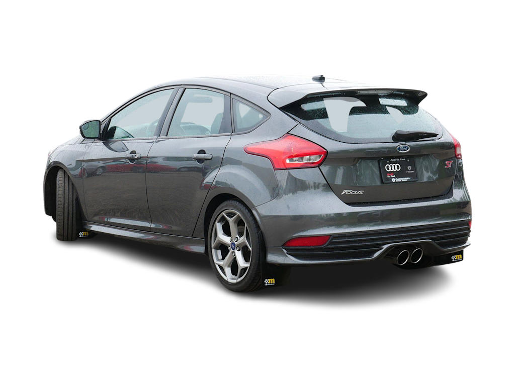 Thumbnail: 2017 Ford Focus - 3