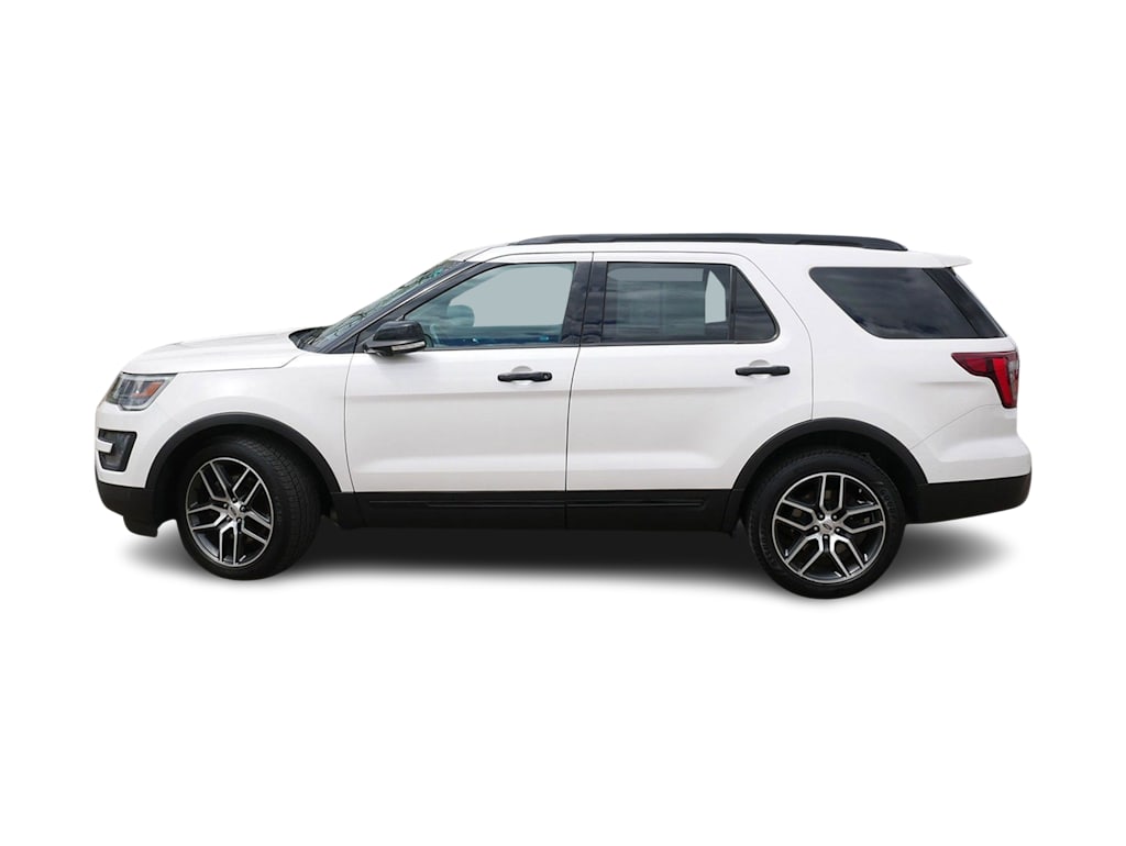 Thumbnail: 2016 Ford Explorer - 3