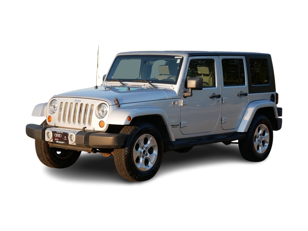 Used 2010 Jeep Wrangler Unlimited Sahara with VIN 1J4BA5H15AL117907 for sale in Maplewood, Minnesota