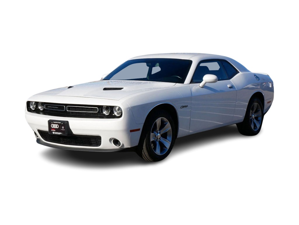 Used 2018 Dodge Challenger SXT with VIN 2C3CDZAG1JH271572 for sale in Minneapolis, Minnesota