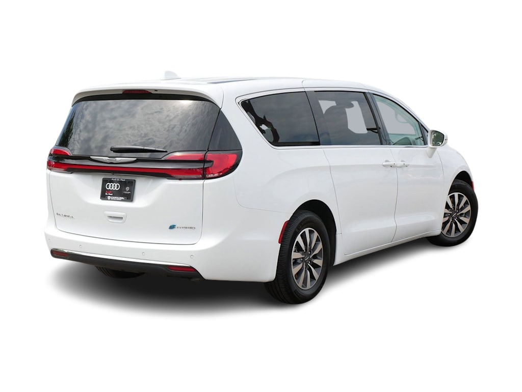 Thumbnail: 2022 Chrysler Pacifica - 13