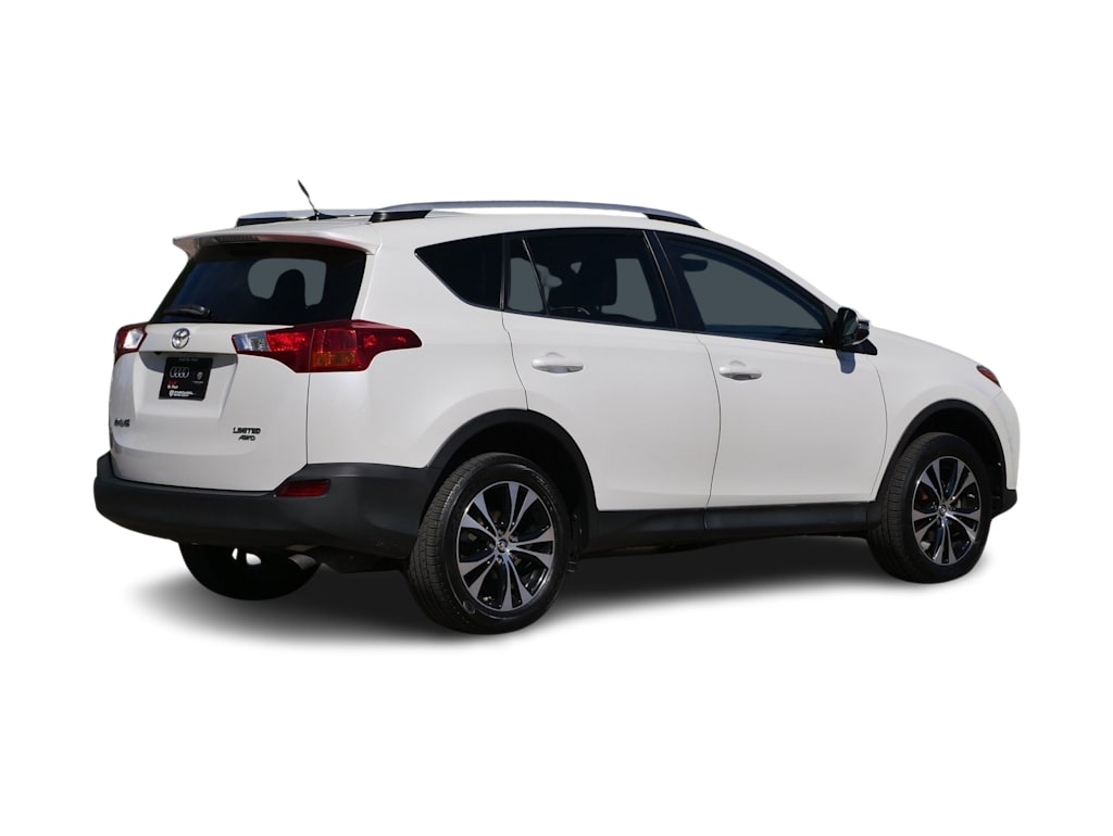 Thumbnail: 2015 Toyota RAV4 - 12