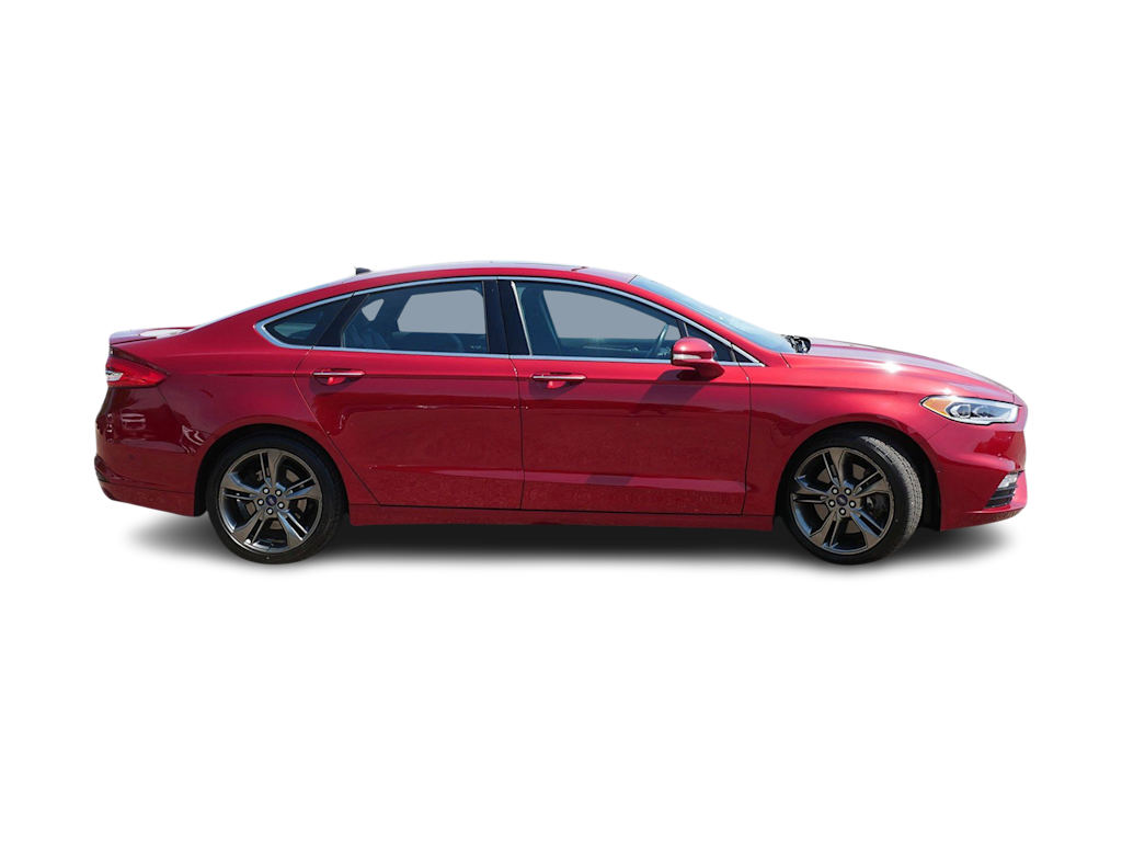 Thumbnail: 2017 Ford Fusion - 16
