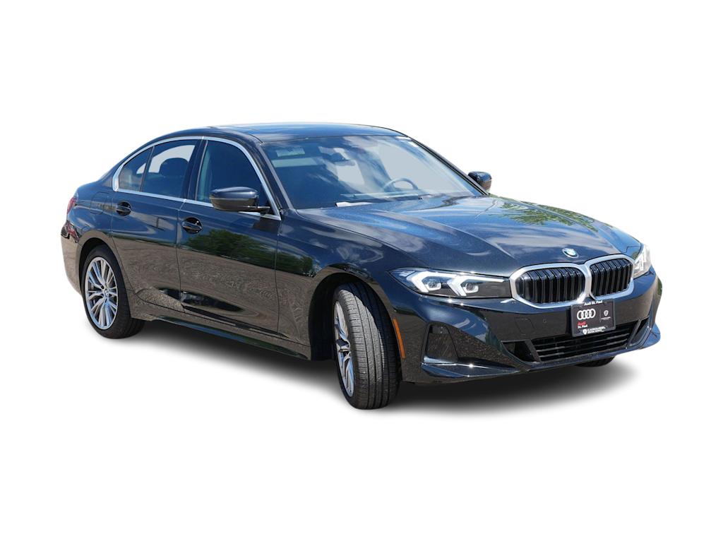 Thumbnail: 2024 BMW 3 Series - 16