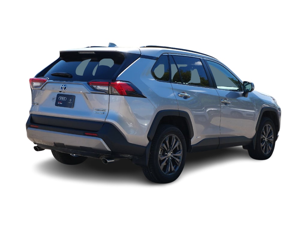 Thumbnail: 2023 Toyota RAV4 - 10