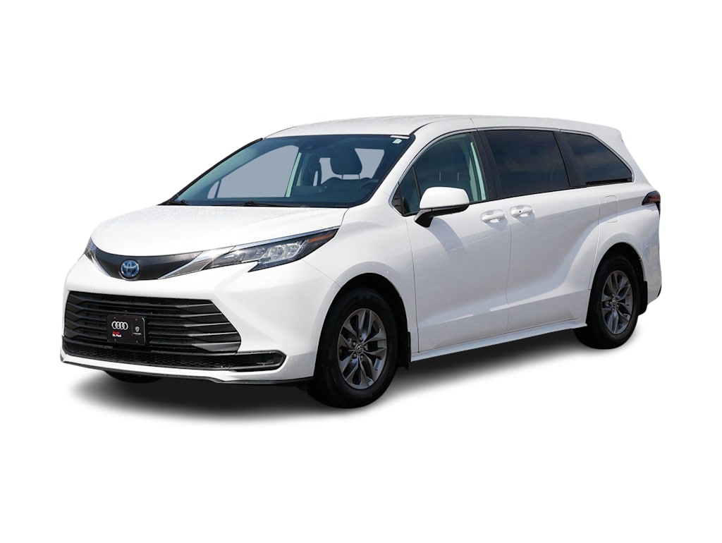 Used 2021 Toyota Sienna LE with VIN 5TDKSKFC0MS025578 for sale in Saint Paul, Minnesota