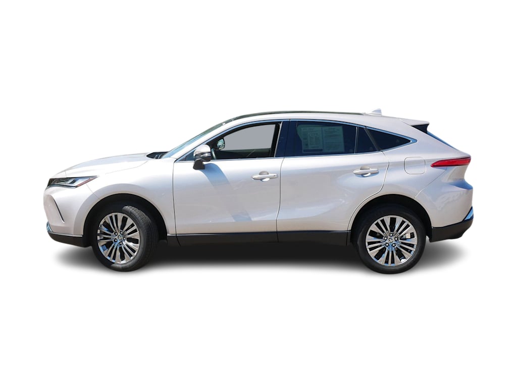Thumbnail: 2022 Toyota Venza - 3
