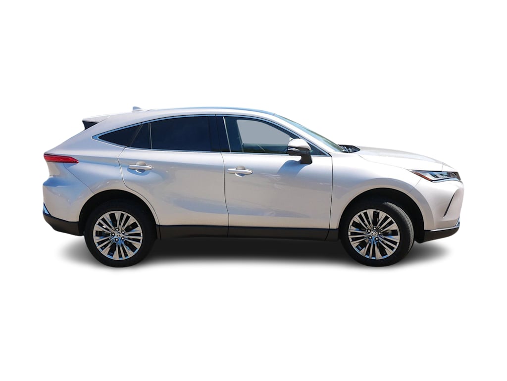 Thumbnail: 2022 Toyota Venza - 15