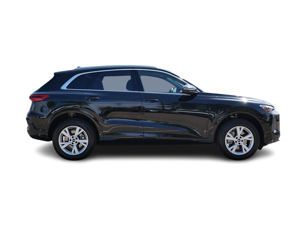 Thumbnail: 2025 Audi Q5 - 12