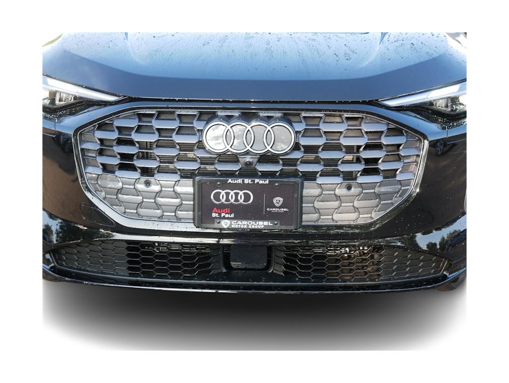 Thumbnail: 2026 Audi Q5 - 5