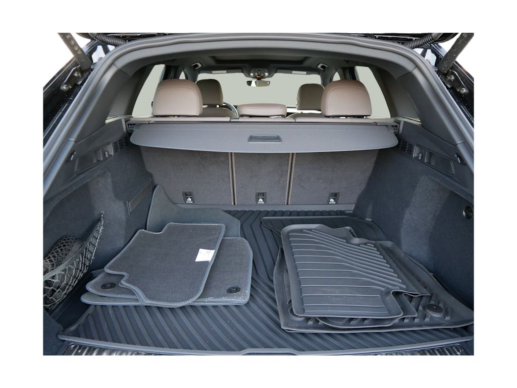 Thumbnail: 2025 Audi Q5 - 13