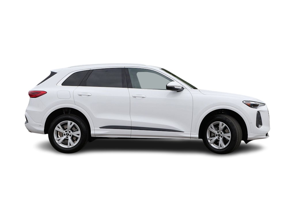 Thumbnail: 2025 Audi Q5 - 16