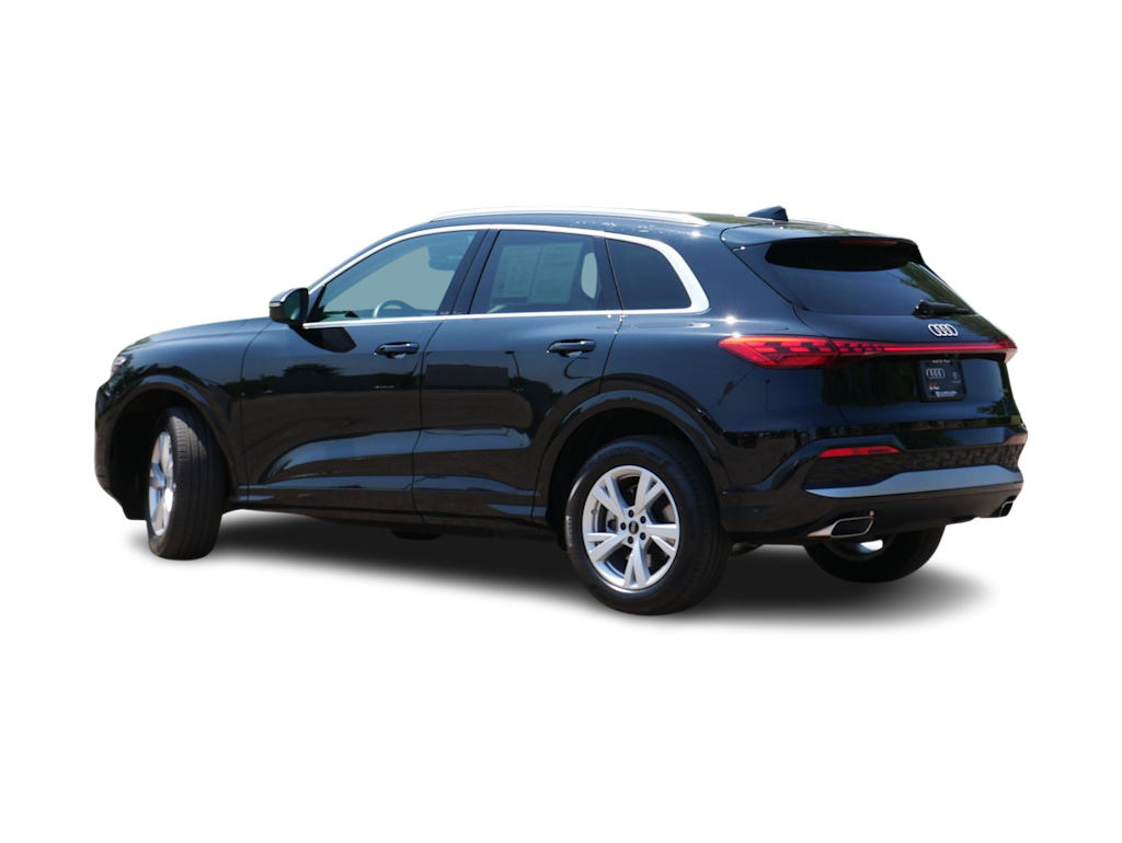 Thumbnail: 2025 Audi Q5 - 4