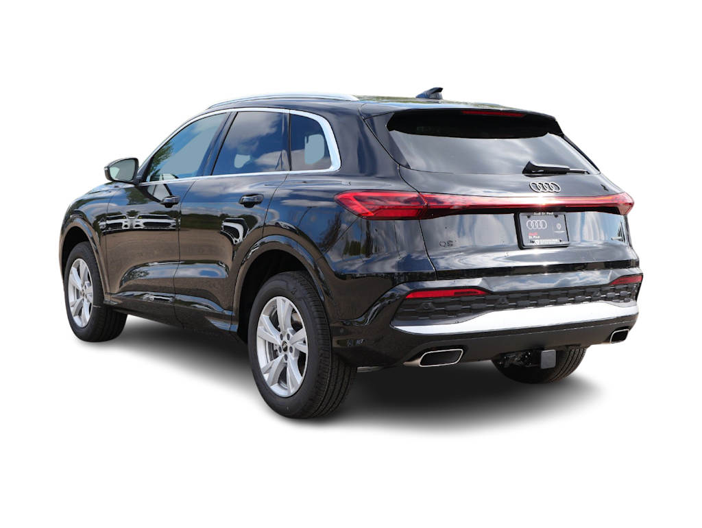 Thumbnail: 2026 Audi Q5 - 4