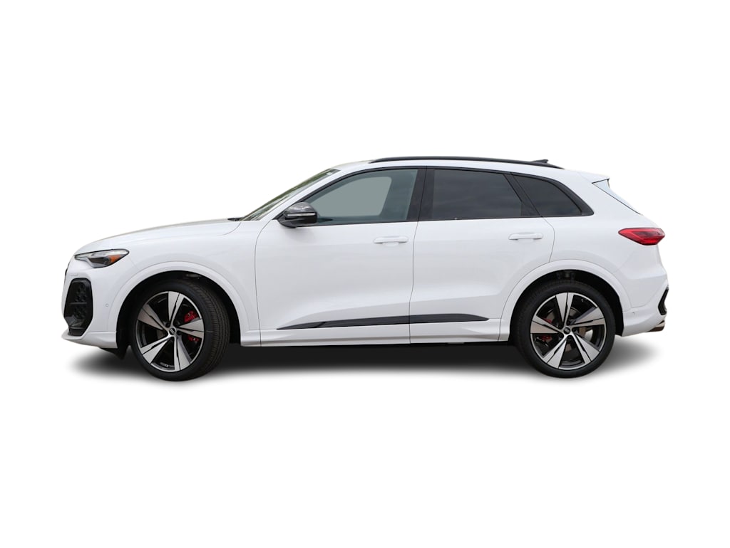 Thumbnail: 2026 Audi SQ5 - 3