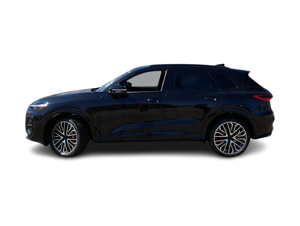 Thumbnail: 2026 Audi SQ5 - 3
