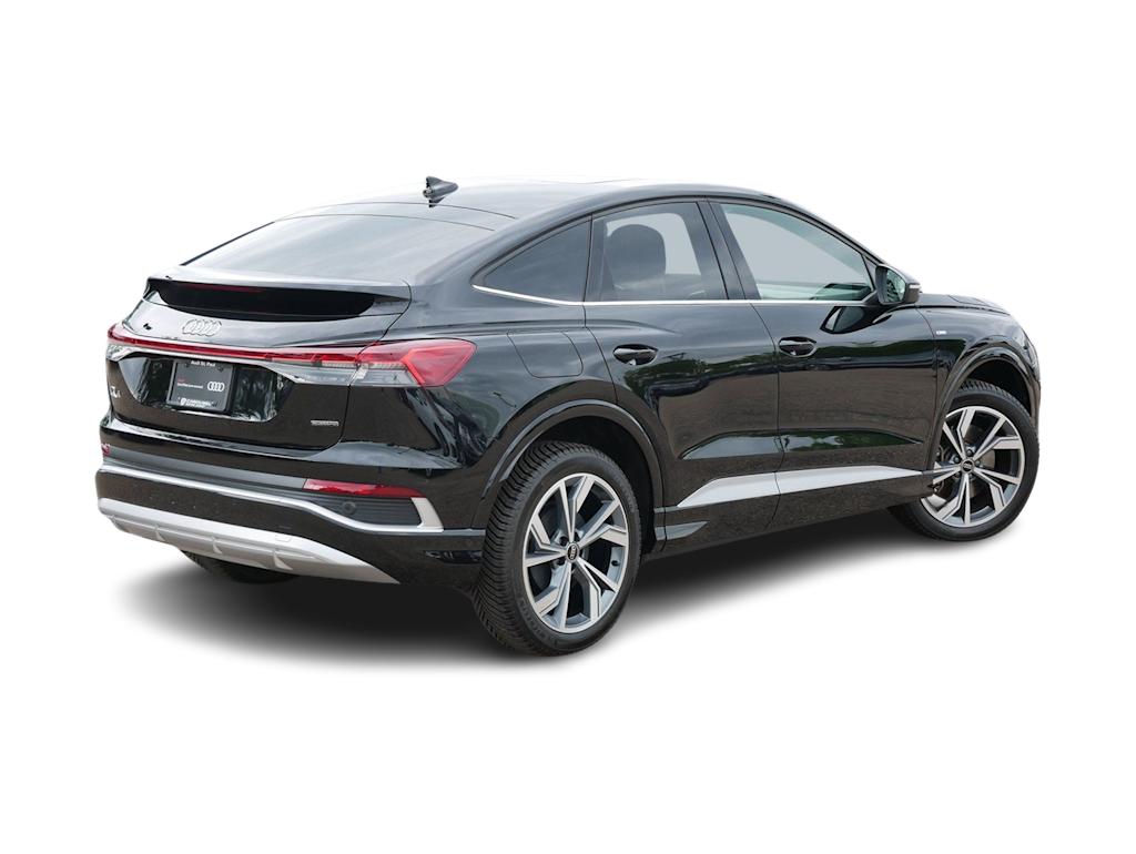 Thumbnail: 2023 Audi Q4 e-tron - 14