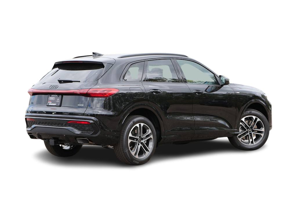 Thumbnail: 2026 Audi Q5 - 13