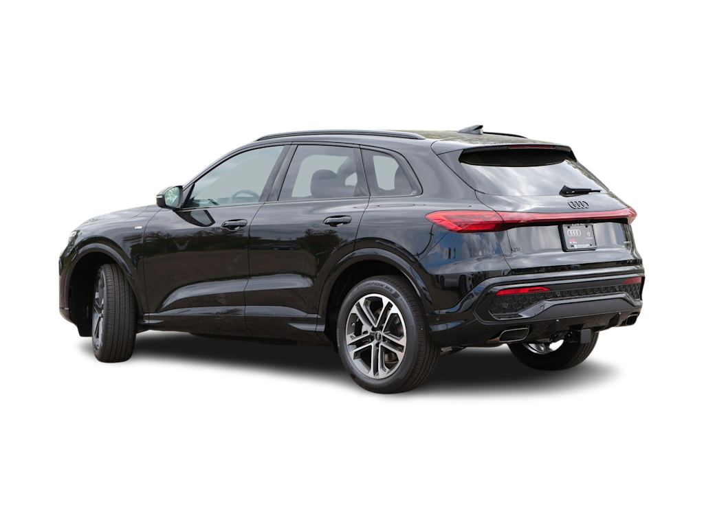 Thumbnail: 2026 Audi Q5 - 4