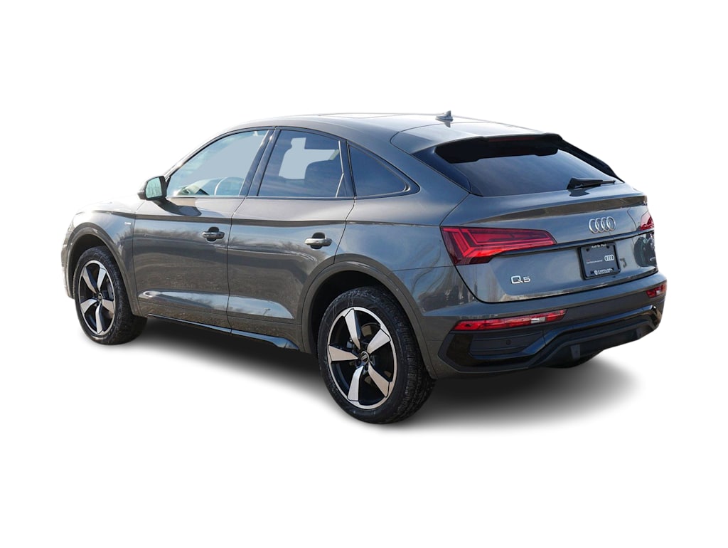 Thumbnail: 2023 Audi Q5 - 3