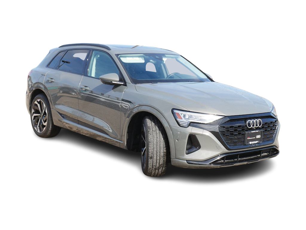 Thumbnail: 2024 Audi Q8 e-tron - 16