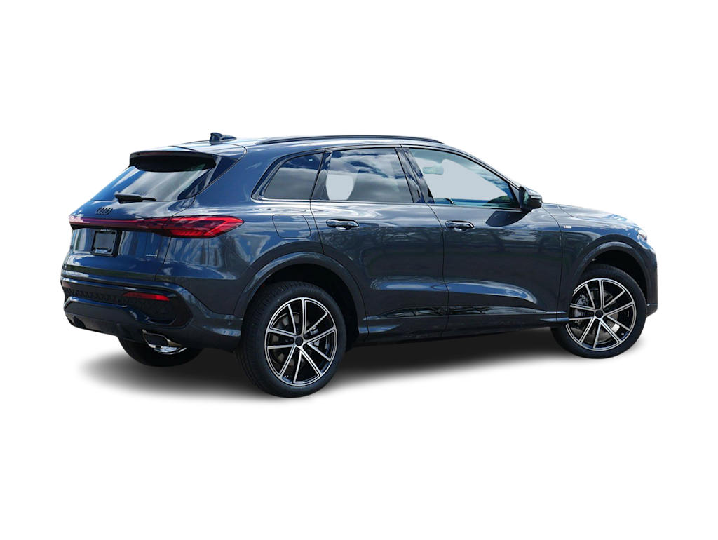 Thumbnail: 2026 Audi Q5 - 16