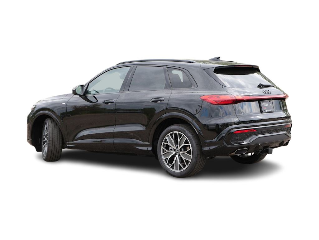 Thumbnail: 2026 Audi Q5 - 4