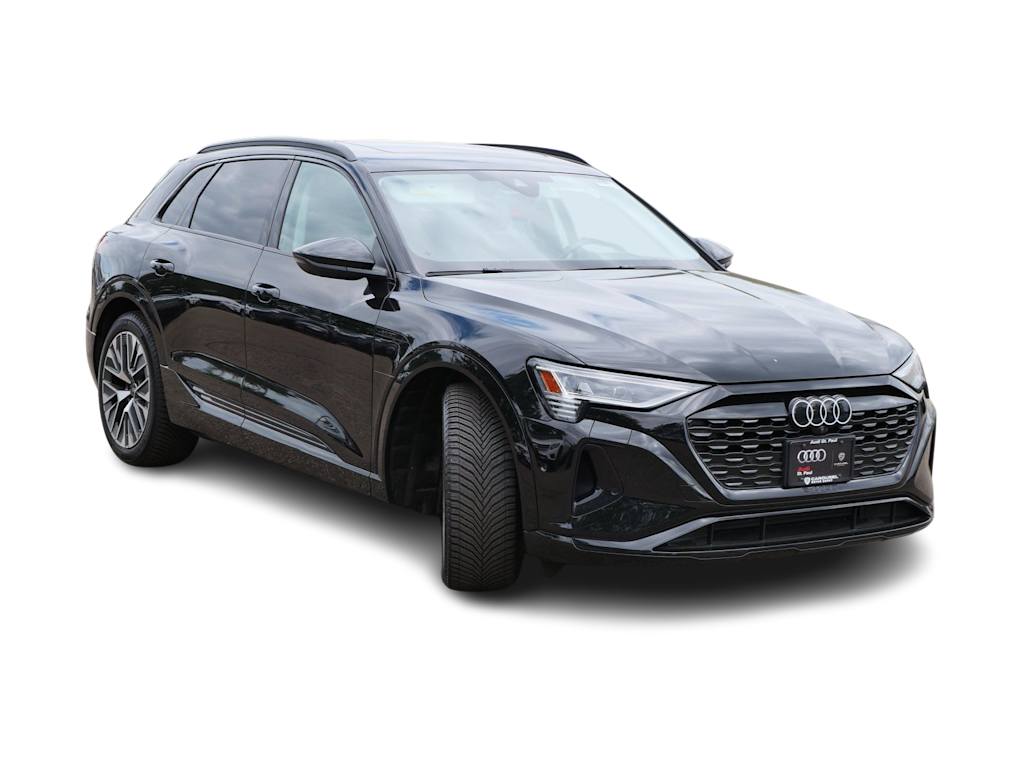 Thumbnail: 2024 Audi Q8 e-tron - 17