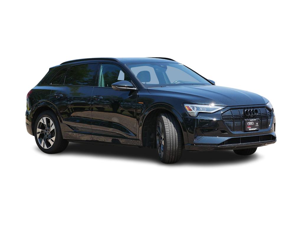 Thumbnail: 2023 Audi e-tron - 15