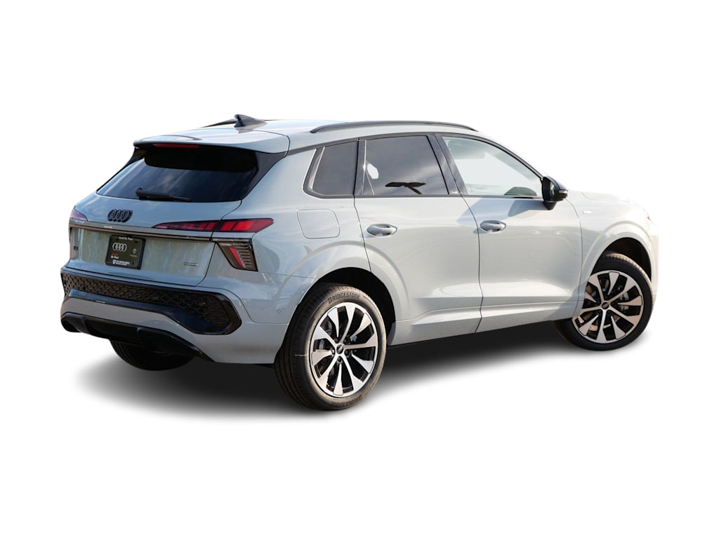 Thumbnail: 2026 Audi Q3 - 17