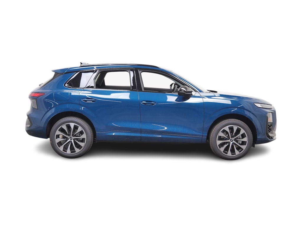 Thumbnail: 2026 Audi Q3 - 9