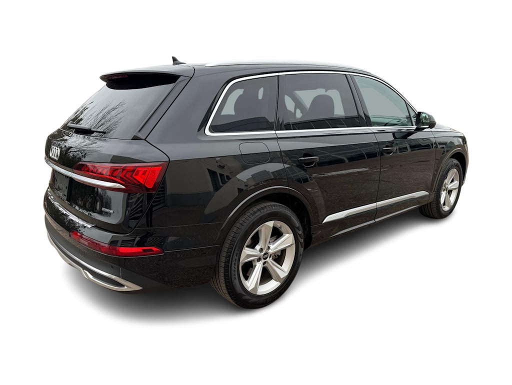 Thumbnail: 2023 Audi Q7 - 10