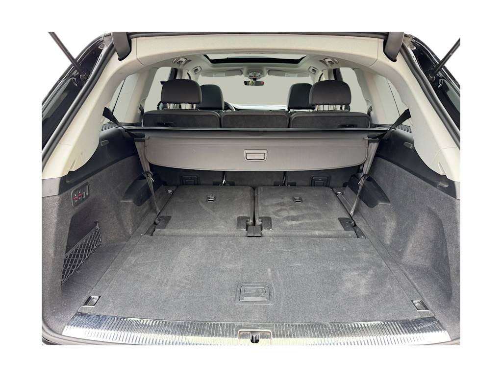 Thumbnail: 2023 Audi Q7 - 7