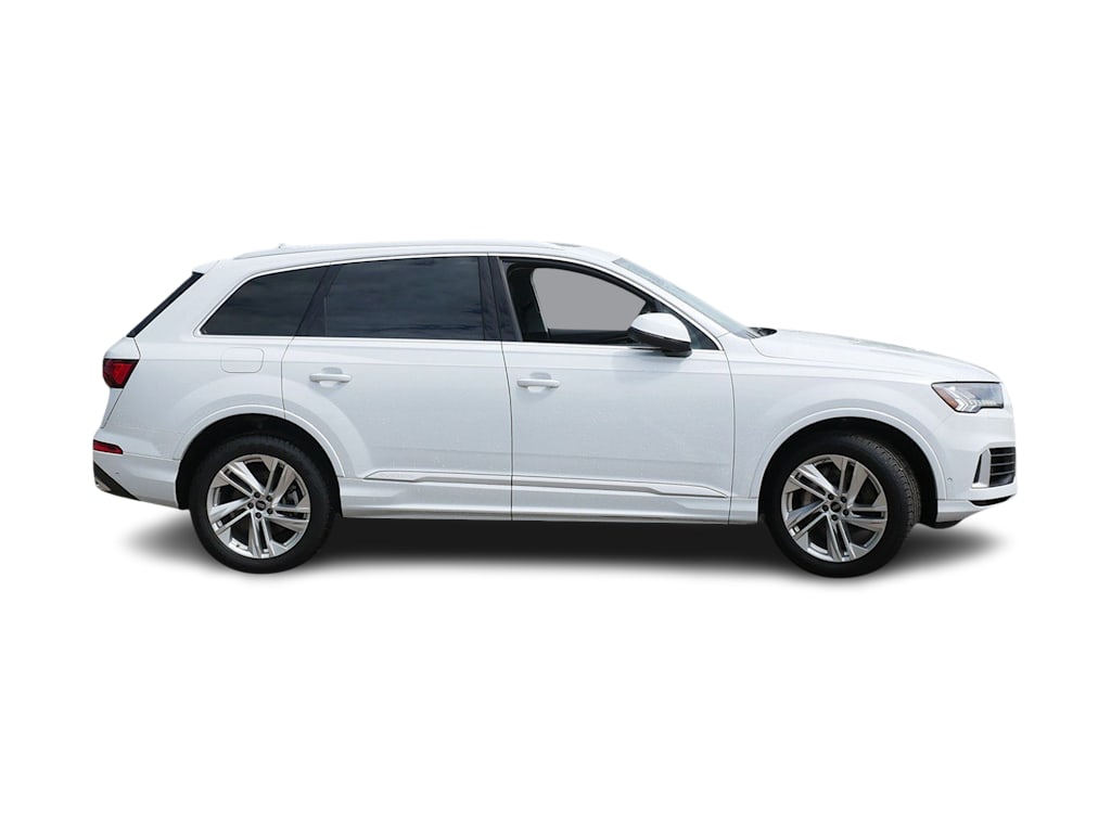 Thumbnail: 2023 Audi Q7 - 16