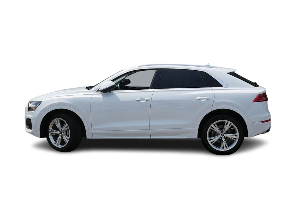 Thumbnail: 2023 Audi Q8 - 2