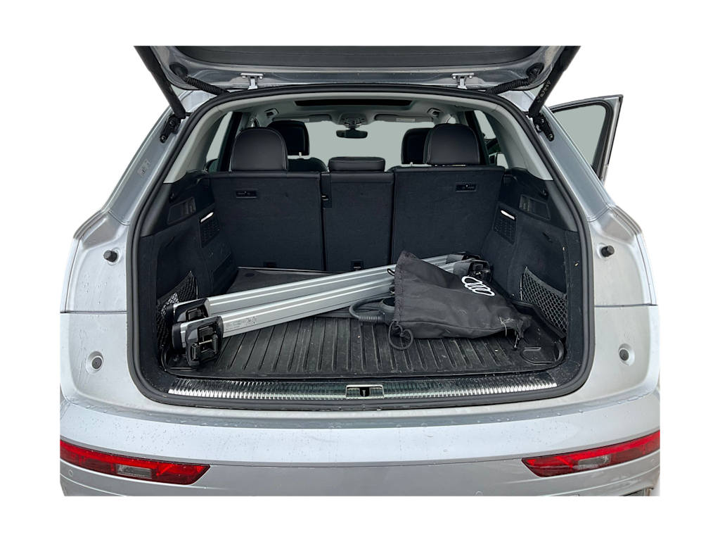 Thumbnail: 2023 Audi Q5 - 13