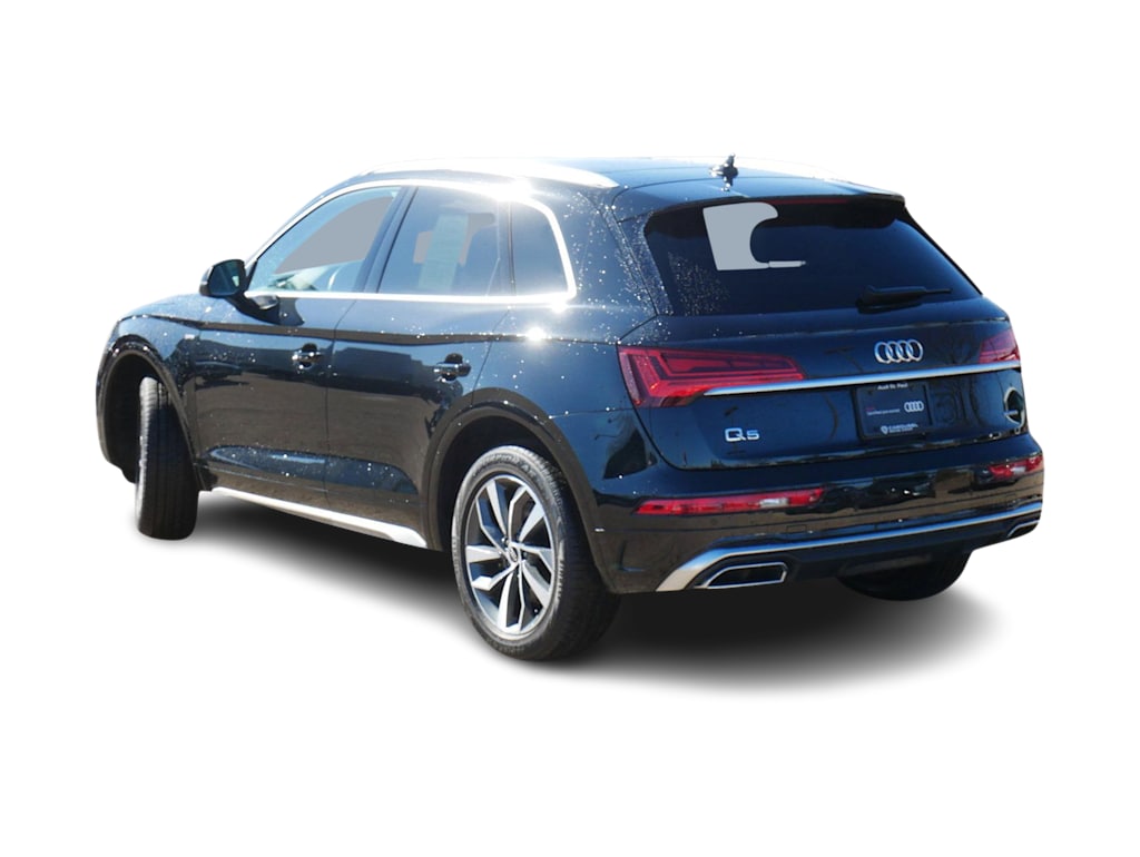 Thumbnail: 2023 Audi Q5 - 4