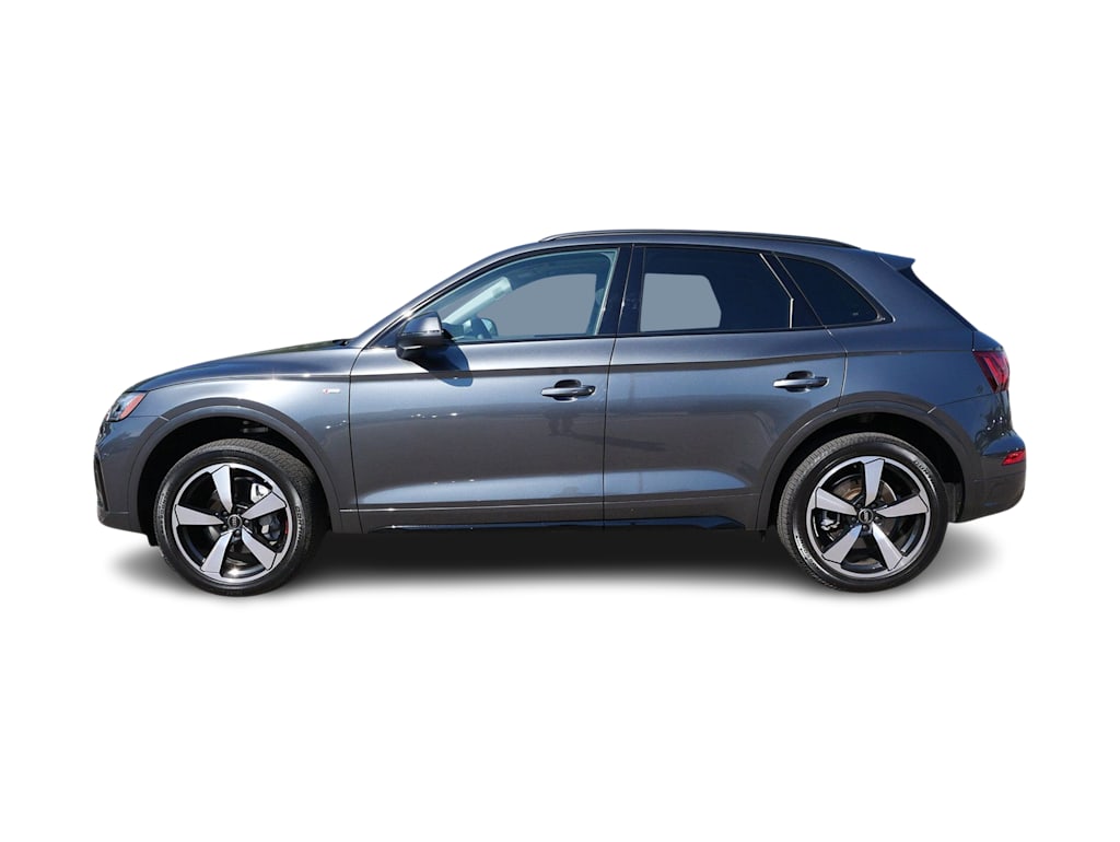 Thumbnail: 2023 Audi Q5 - 3