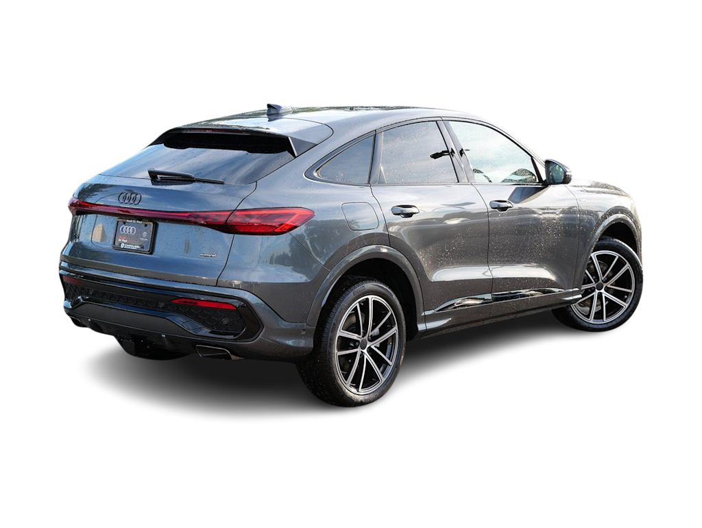 Thumbnail: 2026 Audi Q5 - 14