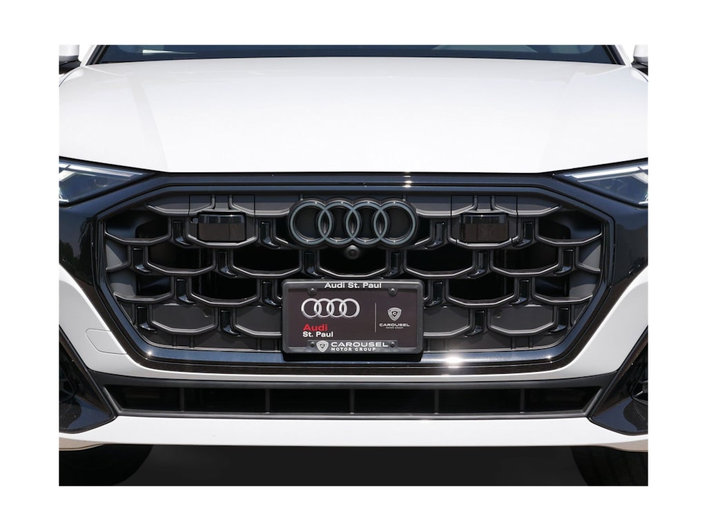 Thumbnail: 2026 Audi Q8 - 5
