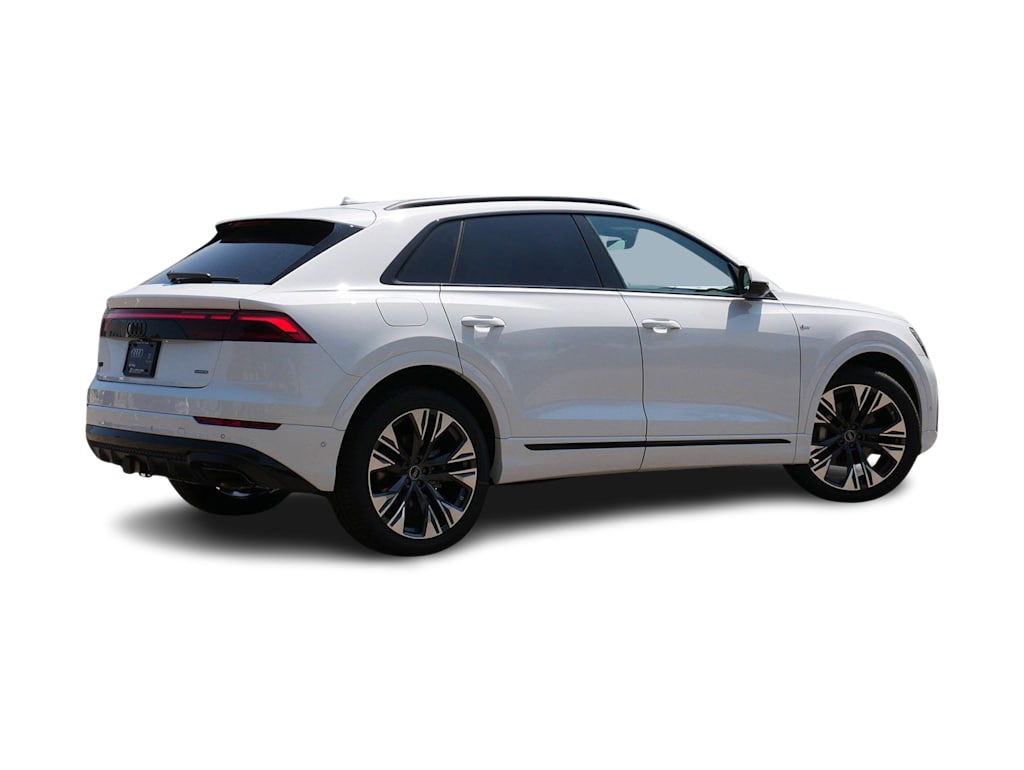 Thumbnail: 2026 Audi Q8 - 14