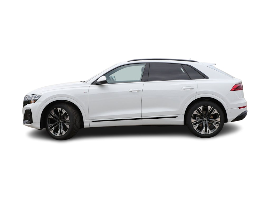 Thumbnail: 2026 Audi Q8 - 3