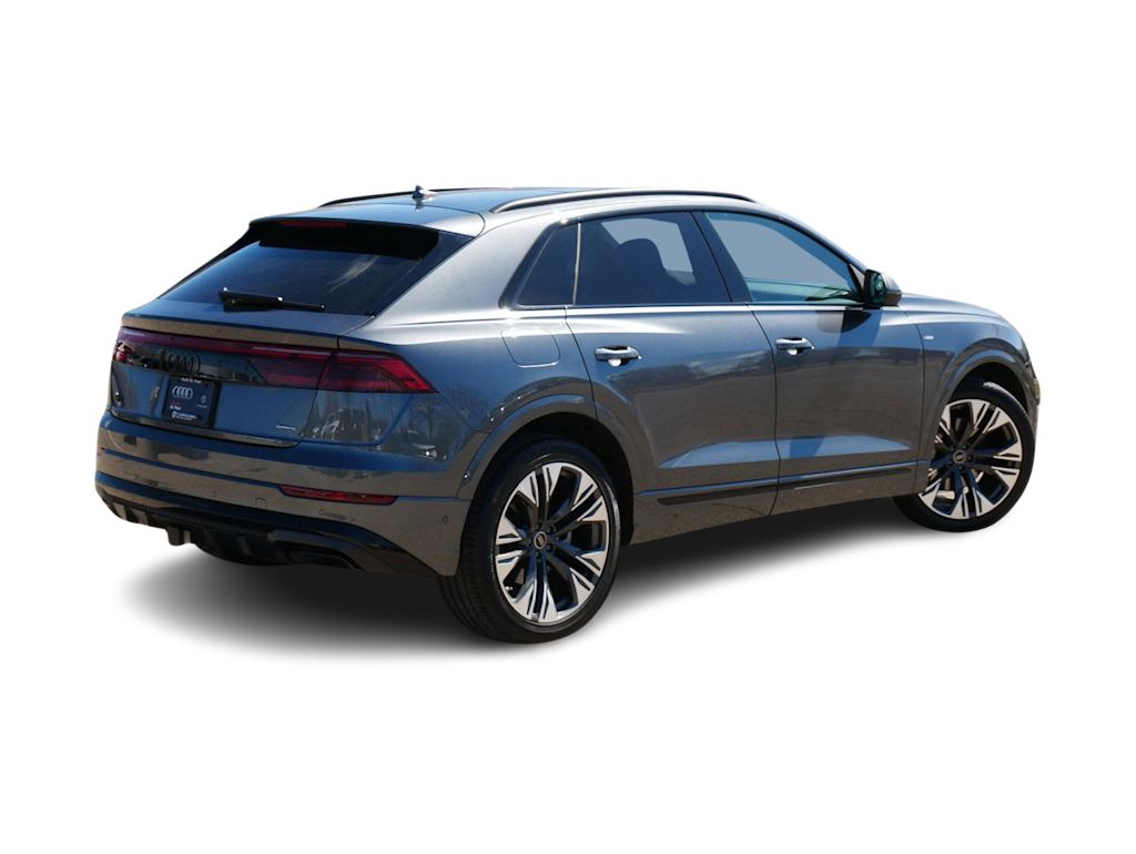 Thumbnail: 2025 Audi Q8 - 14