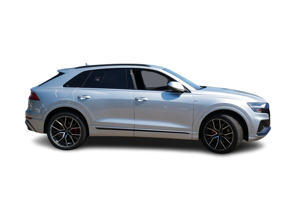 Thumbnail: 2023 Audi Q8 - 15